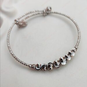 بنگل النگویی مشابه طلا