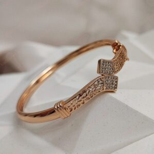 بنگل استیل زنانه مشابه طلا